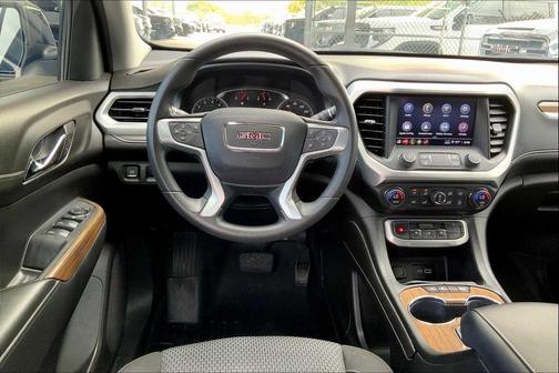 2022 GMC Acadia FWD SLE