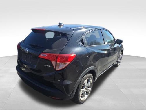 Crystal Black Pearl 2016 Honda HR-V EX