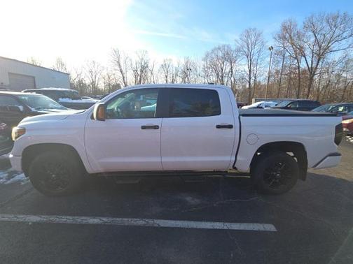 2020 Toyota Tundra SR5