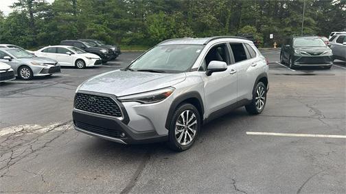 2022 Toyota Corolla Cross XLE