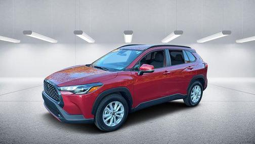 2024 Toyota Corolla Cross LE