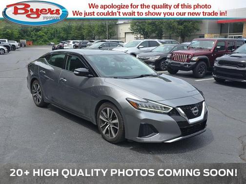 2023 Nissan Maxima SV Xtronic CVT