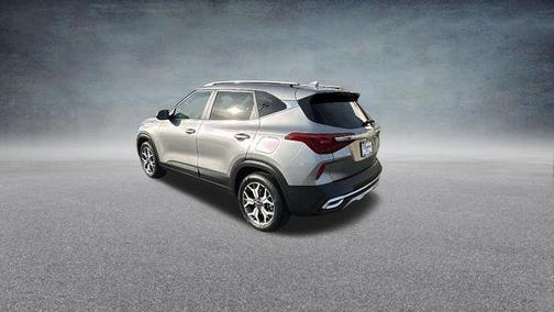 Steel Gray 2023 Kia Seltos EX
