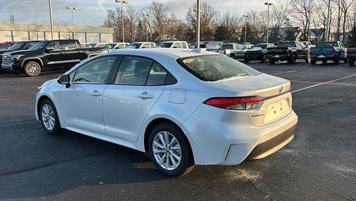 2026 Toyota Corolla Hybrid LE