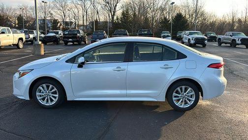 2026 Toyota Corolla Hybrid LE