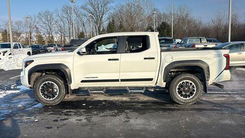 2025 Toyota Tacoma TRD Off-Road