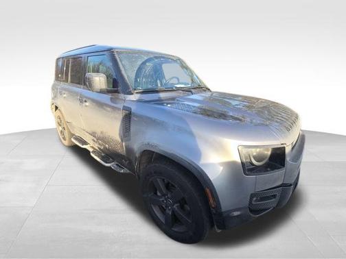 2022 Land Rover Defender 110 X-Dynamic SE