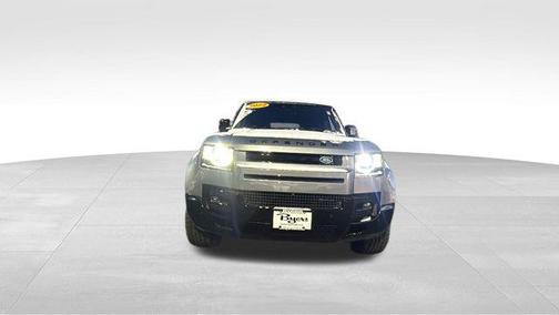 2022 Land Rover Defender 110 X-Dynamic SE