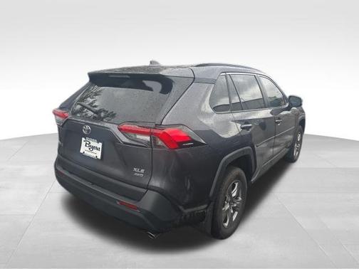 Magnetic Gray Metallic 2024 Toyota RAV4 XLE