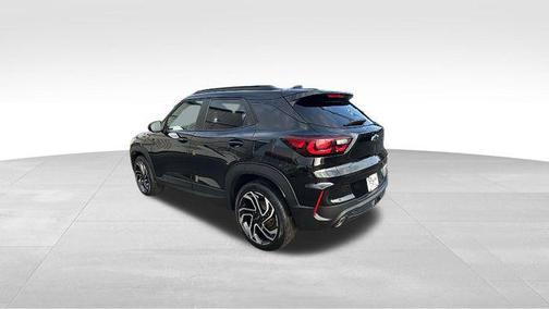 Mosaic Black Metallic 2024 Chevrolet Trailblazer RS