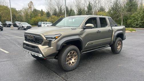 2025 Toyota Tacoma Hybrid Tacoma Trailhunter