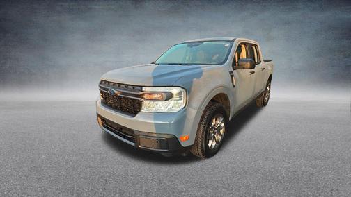 Azure Gray Metallic Tri-Coat 2024 Ford Maverick XLT