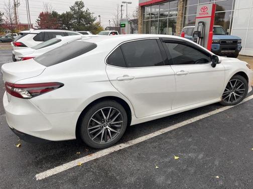 2023 Toyota Camry XLE