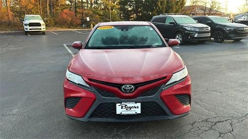 2020 Toyota Camry SE