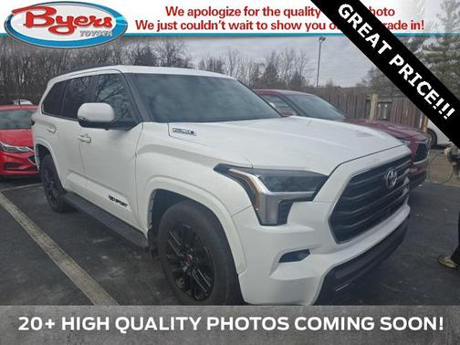 2025 Toyota Sequoia SR5