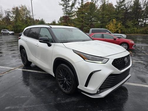 2023 Toyota Highlander XSE