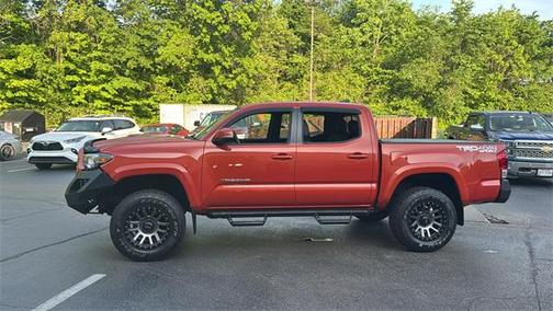 2017 Toyota Tacoma TRD Sport