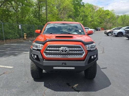 2017 Toyota Tacoma TRD Sport
