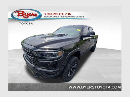 Diamond Black Crystal Pearlcoat 2022 RAM 1500 Limited