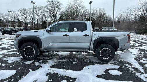 2026 Toyota Tacoma Hybrid Tacoma TRD Off-Road