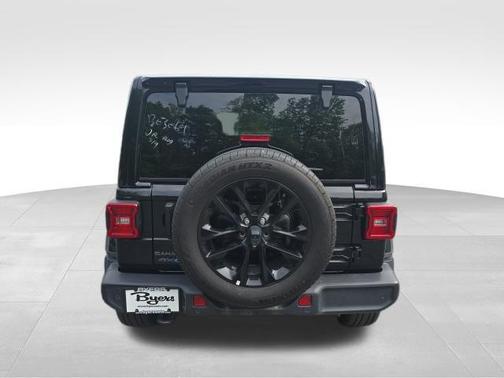 Black Clearcoat 2025 Jeep Wrangler 4xe Sahara