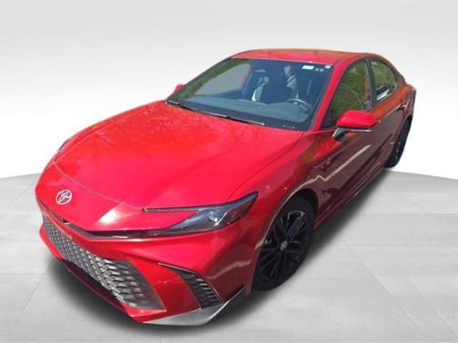 Supersonic Red 2025 Toyota Camry SE