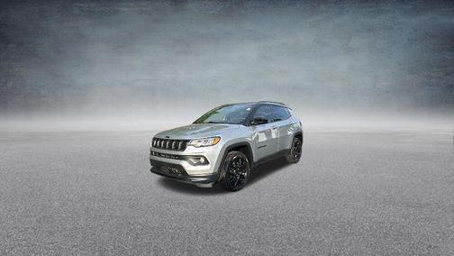 Billet Silver Metallic Clearcoat 2023 Jeep Compass Latitude