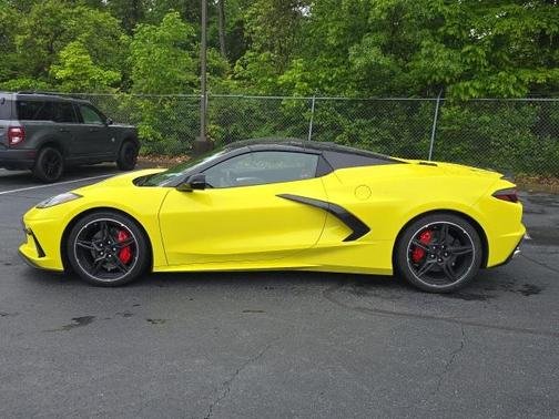 2022 Chevrolet Corvette Stingray w/2LT
