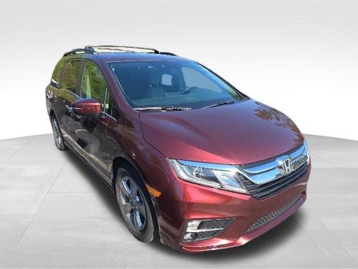 Deep Scarlet Pearl 2020 Honda Odyssey EX-L