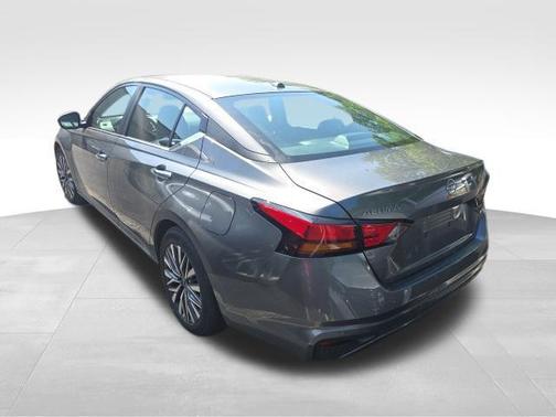 Gun Metallic 2025 Nissan Altima 2.5 SV