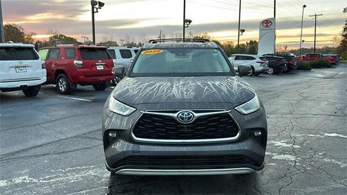 2020 Toyota Highlander Hybrid Platinum