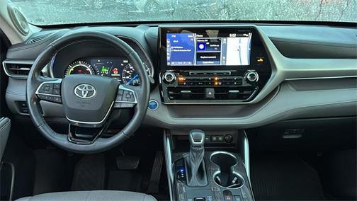2020 Toyota Highlander Hybrid Platinum