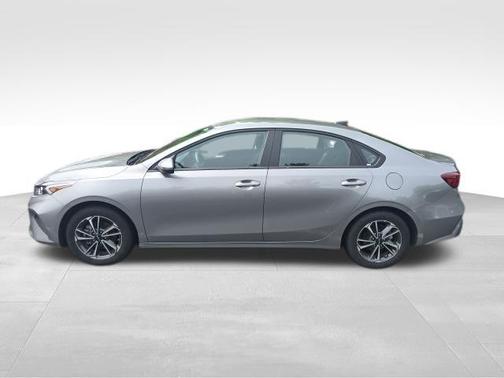 Steel Gray 2024 Kia Forte LXS