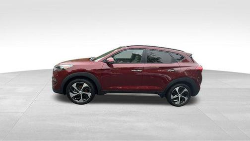 Gemstone Red 2018 Hyundai TUCSON Limited