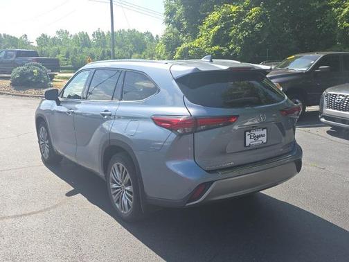 2020 Toyota Highlander Platinum