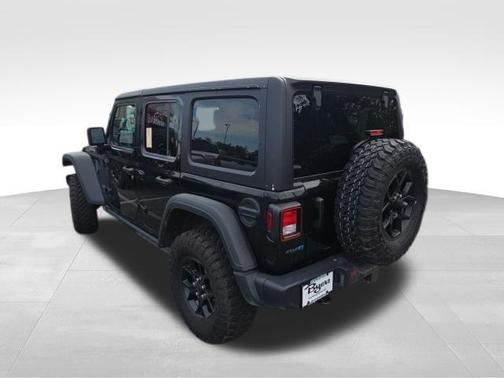 Black Clearcoat 2025 Jeep Wrangler 4xe Willys
