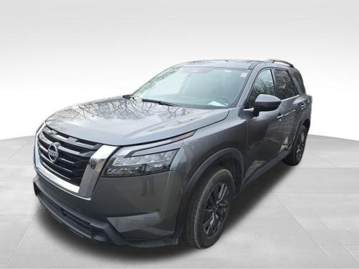 2025 Nissan Pathfinder SV 4WD