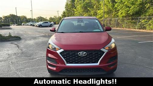 2021 Hyundai TUCSON SE