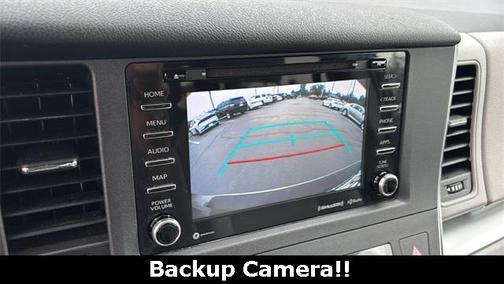 2019 Toyota Sienna LE