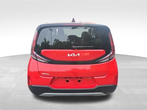 Inferno Red 2024 Kia Soul LX