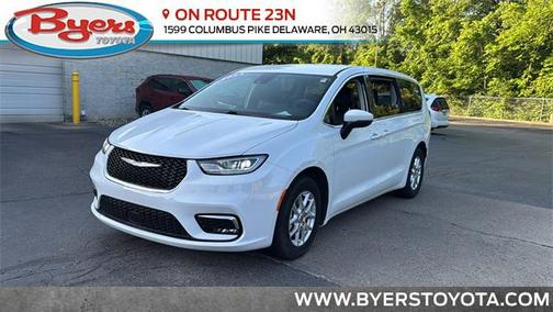 2023 Chrysler Pacifica Touring L