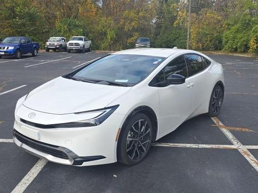 2025 Toyota Prius Plug-In Hybrid XSE