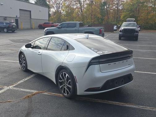2025 Toyota Prius Plug-In Hybrid XSE