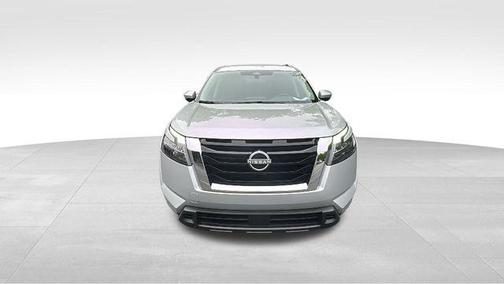 Brilliant Silver Metallic 2025 Nissan Pathfinder SV 4WD