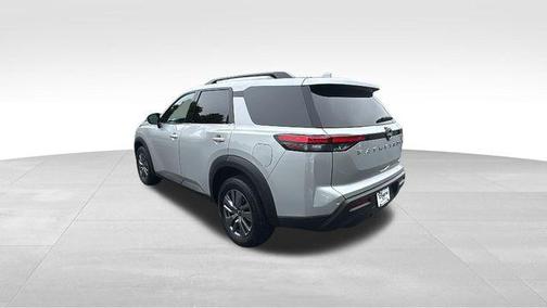 Brilliant Silver Metallic 2025 Nissan Pathfinder SV 4WD