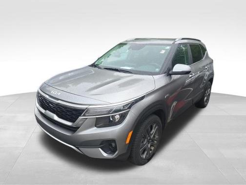 Steel Gray 2022 Kia Seltos S