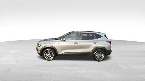 Steel Gray 2022 Kia Seltos S