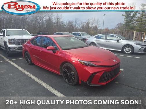 2025 Toyota Camry SE