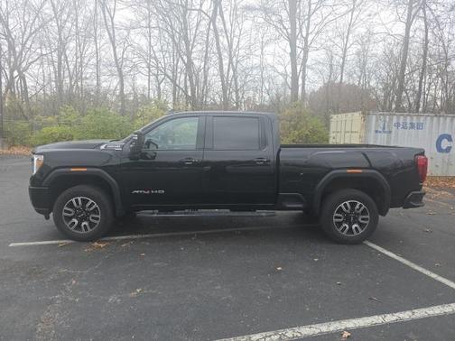 2022 GMC Sierra 2500 AT4