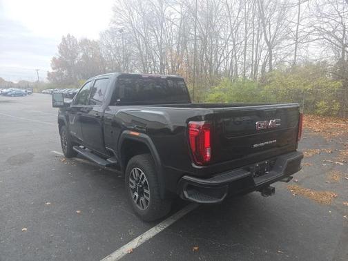 2022 GMC Sierra 2500 AT4